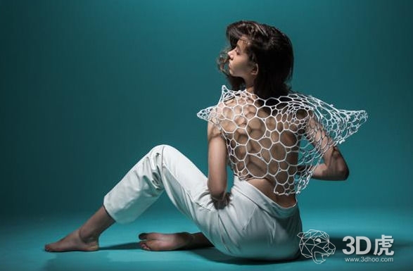 3D打印服装灵感来源于蜂巢1.jpg