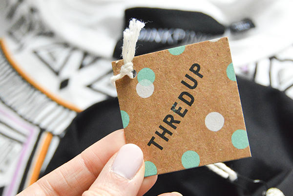 二手服装寄售网站thredUP开设实体智能商店0.jpg
