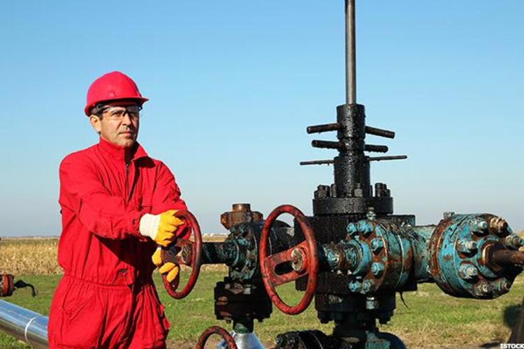 Vans母公司VF集团收购Dickies 因工作服需求上涨1.jpg