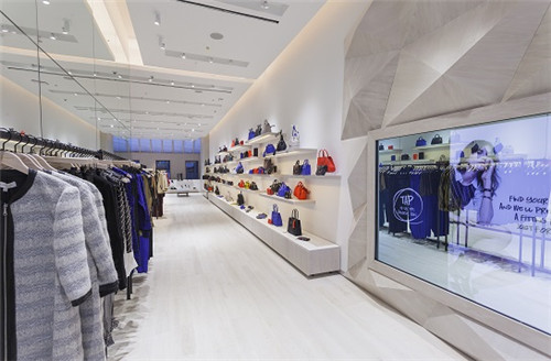 Rebecca Minkoff门店销售额激增200% 如何做到的？1.jpg