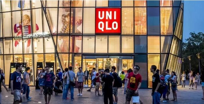 2017“不怕死”的快时尚还在狂奔 究竟是谁给的勇气6.jpg