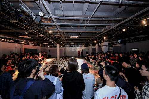 天猫Club助力先锋设计师 360度全景边看边买好过瘾1.png